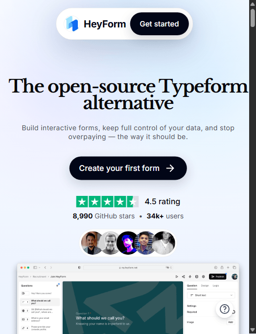 HeyForm 官网首页定位语："The open-source Typeform alternative"，并标注 4.5 评分、8,990 GitHub stars、34k+ 用户（官网口径）