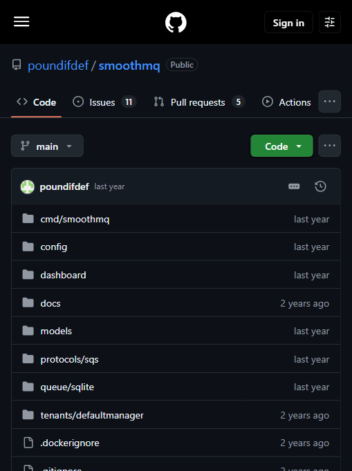 SmoothMQ 仓库目录：cmd/smoothmq 入口、protocols/sqs 协议层、queue/sqlite 存储层、tenants/defaultmanager 多租户、dashboard 前端